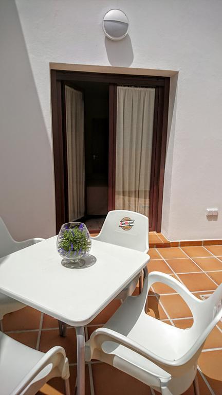 Apartamentos El Gallo 마르베야 외부 사진